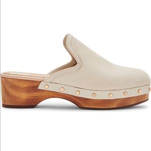 Dolce Vita Closen Clog in Bone